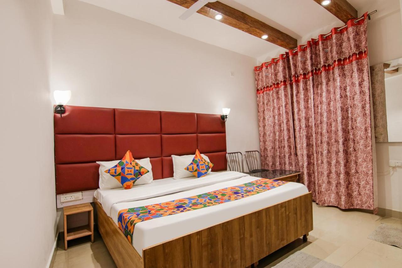 Fabhotel Grover Kangra Buitenkant foto