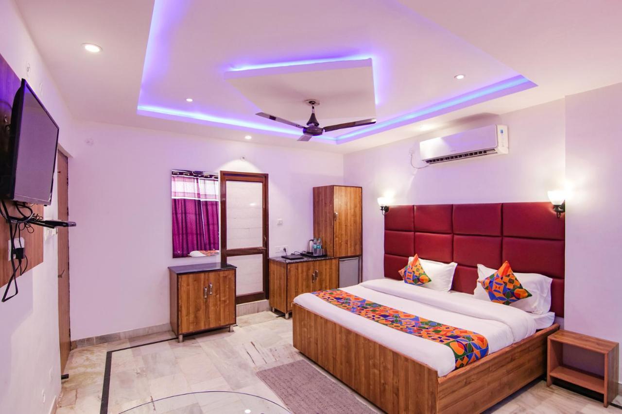 Fabhotel Grover Kangra Buitenkant foto