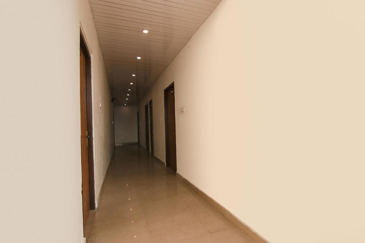 Fabhotel Grover Kangra Buitenkant foto