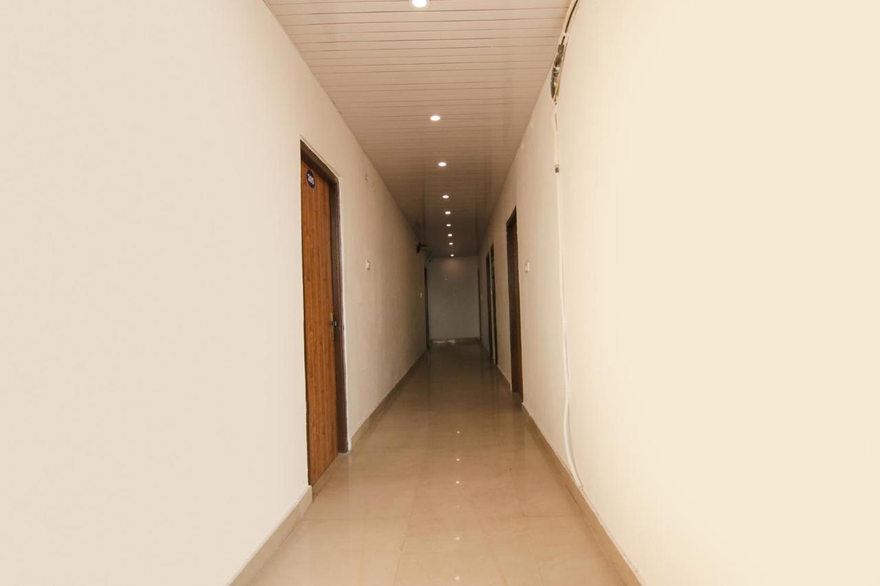 Fabhotel Grover Kangra Buitenkant foto