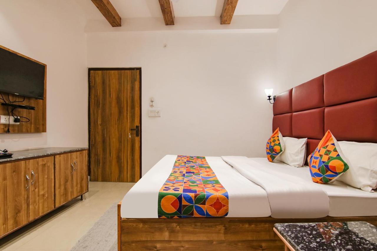 Fabhotel Grover Kangra Buitenkant foto
